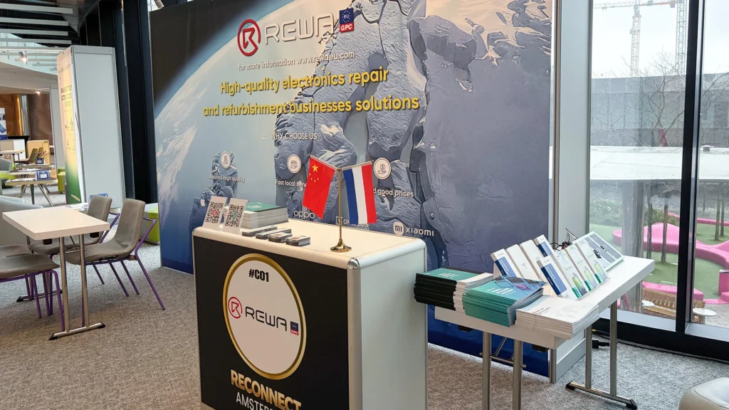 rewa booth at reconnect amsterdam